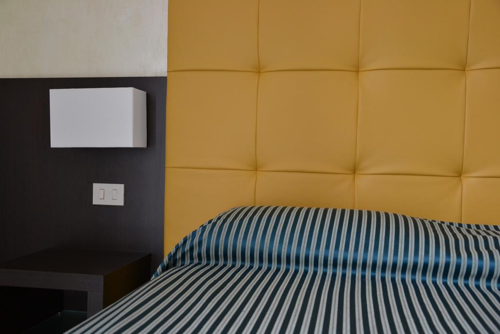 Hotel Stockholm Lido di Jesolo Camera foto